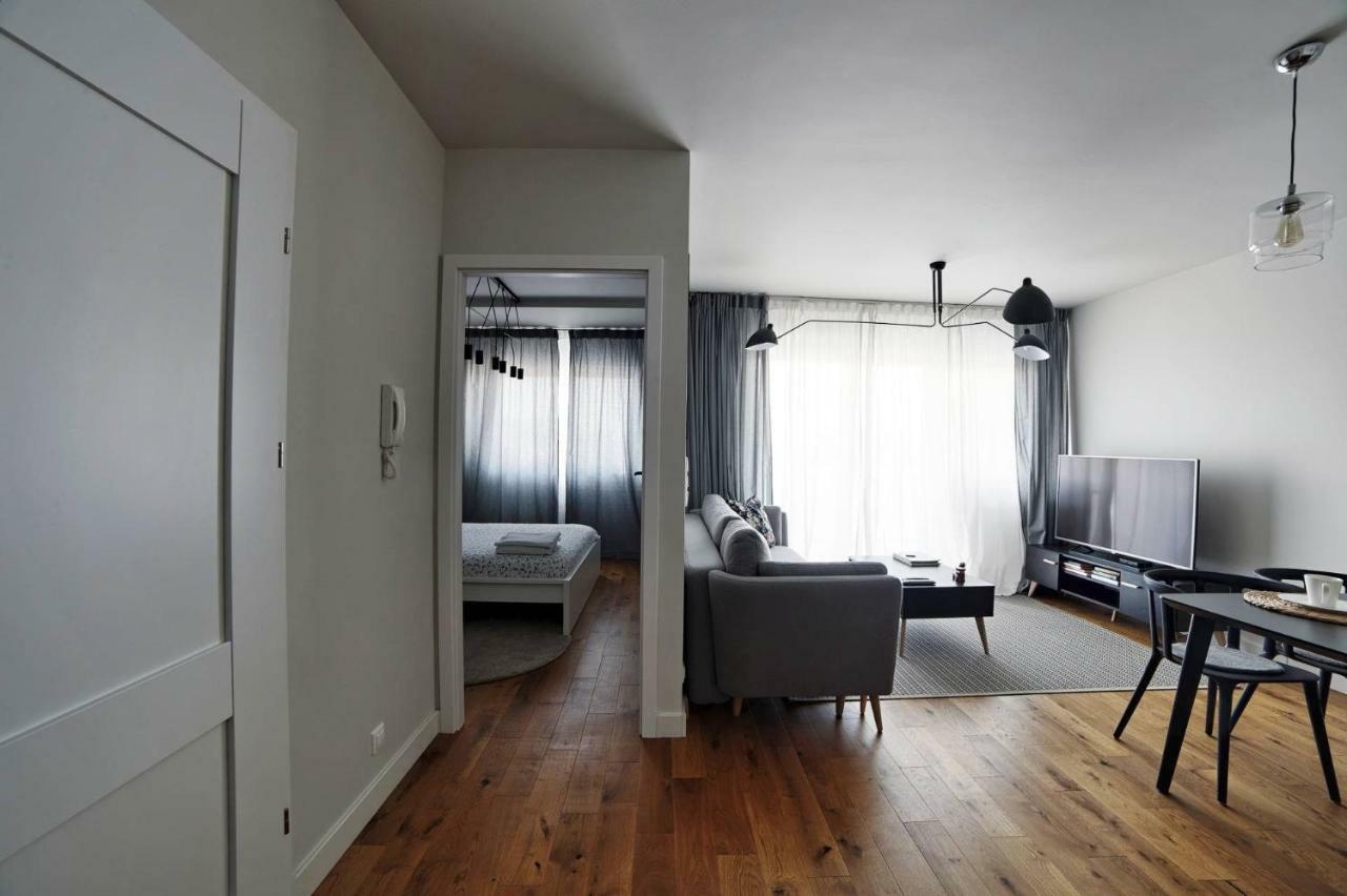 One Apartment Śrem 外观 照片