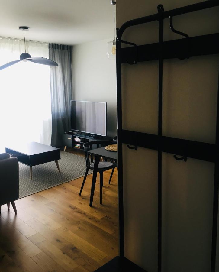 One Apartment Śrem 外观 照片